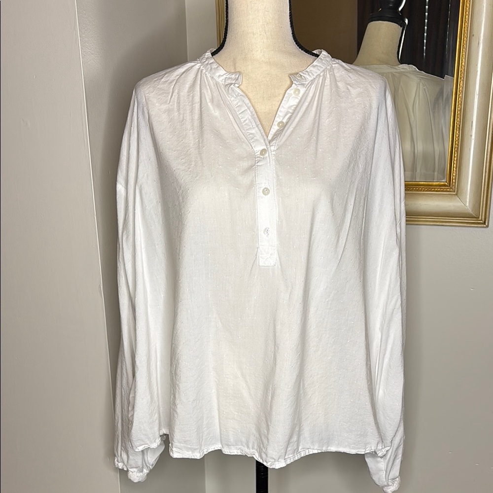 Universal Thread White Oversized Button-Up Shirt